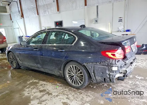 2018 BMW 530Xe z USA, uszkodzony, nr VIN WBAJB1C55JB084752